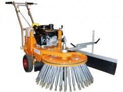 Weed brush mach. with engine Honda GXV160 OHV - self-propelled
