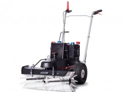 Sweeping machine 70 cm - accu 24 Volt - 50 AH