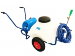 volgende: MM Sproeier op wielen - pomp 12 Volt - 70 liter