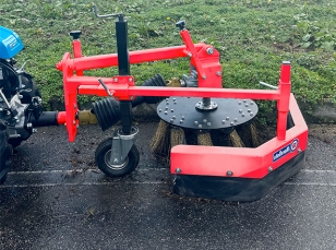 Weed brushes for two-wheel tractors