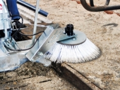 Side brush for left-hand mounting on ASS 900 manure scraper - for the model CM 2 PRO