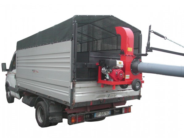 INT AS29MB Truck loader met motor  Honda  GX390  OHV Vegemac