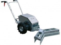 Machine SP-94 with battery 24 Volt, V-blade of 90 cm for column shifter included